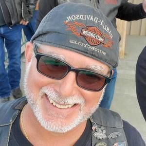 Meet your Posher, Ronnie